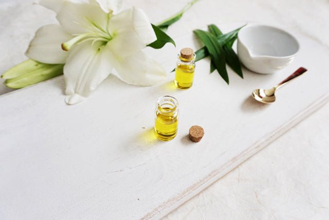 Ingredient Spotlight: Tamanu Oil - Organic Bath Co.